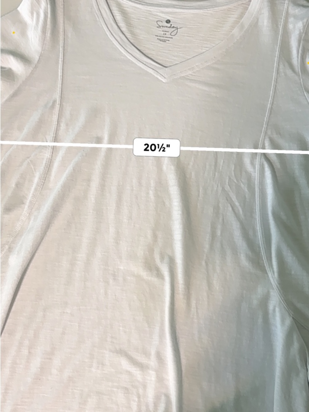 White Oversized V-Neck Tee with scoop pockets Size 1X - Picture 5 of 6